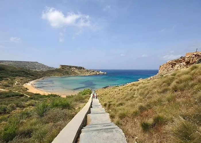 Seaside Serenity - A Lovely With Views Διαμέρισμα *